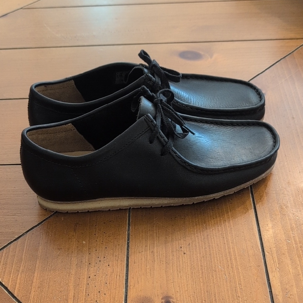 Black Leather Men's Clarks Wallabees